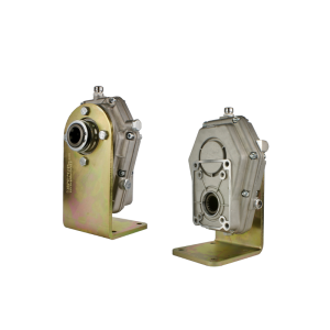 Przekładnia multiplikator przystawka do pomp grupy 2 i 3 przełożenie: 1:3.8 moc: 20kW wyposażona w gniazdo WOM z zatrzaskiem w zestawie ze wspornikiem WL