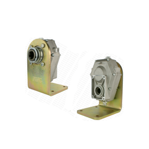 Przekładnia multiplikator przystawka "MINI" do pomp grupy 2, przełożenie: 1:3.8 moc: 10kW wyposażona w gniazdo WOM z zatrzaskiem w zestawie ze wspornikiem WL