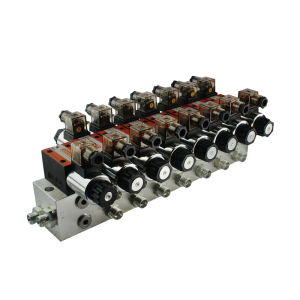 Rozdzielacz hydrauliczny 7 sekcyjny blokowy typu CETOP 03 NG6 sterowany elektrycznie 230V