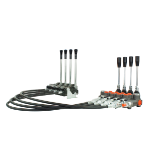 Rozdzielacz hydrauliczny 4 sekcyjny 80L z dźwigniami i linkami 2,5m