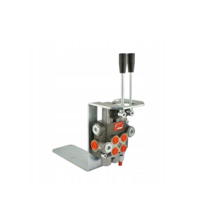 Wspornik z rozdzielaczem 2-sekcyjnym do ursusa C-330